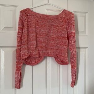 Guess crop top sweater🔥🔥